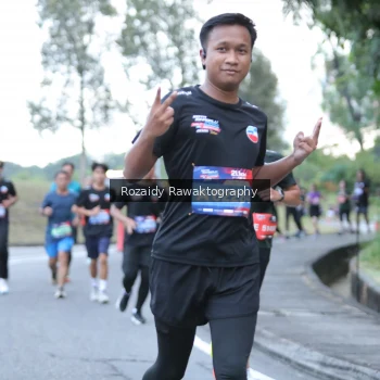 Runner Photo 4072331