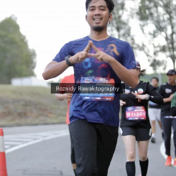 Runner Photo 4072335