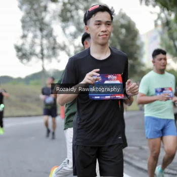 Runner Photo 4072339