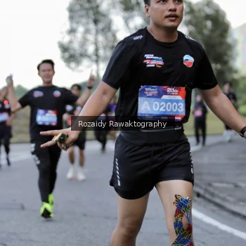 Runner Photo 4072345