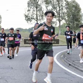 Runner Photo 4072355