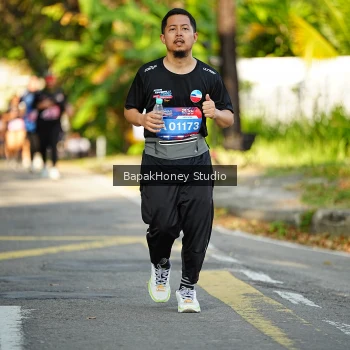 Runner Photo 4073138