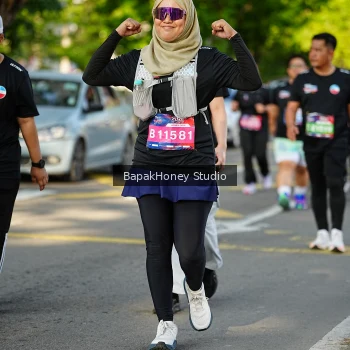 Runner Photo 4073155