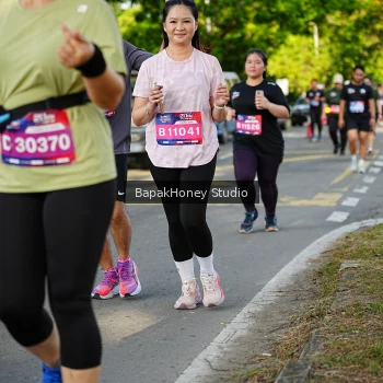 Runner Photo 4073179