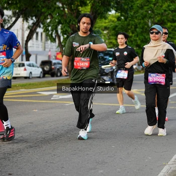 Runner Photo 4073239