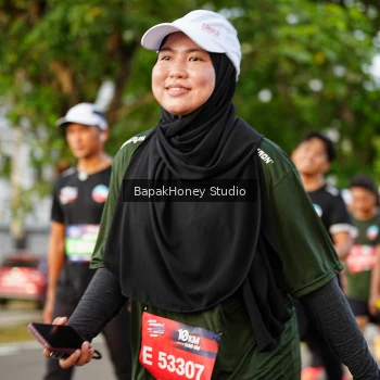 Runner Photo 4073279