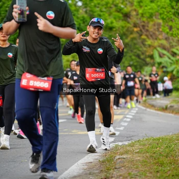 Runner Photo 4073300