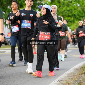 Runner Photo 4073309