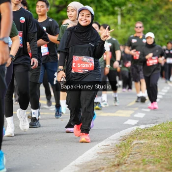Runner Photo 4073312