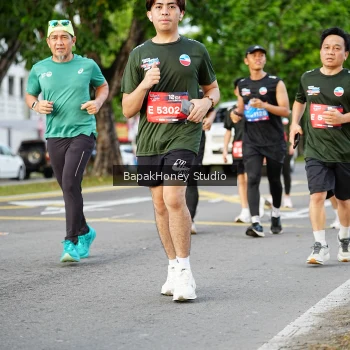 Runner Photo 4073338