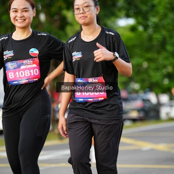 Runner Photo 4073347