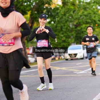 Runner Photo 4073408