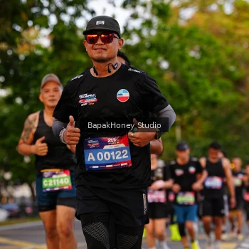 Runner Photo 4073409