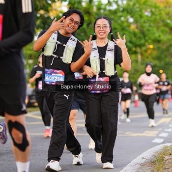 Runner Photo 4073411