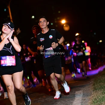 Runner Photo 4073435