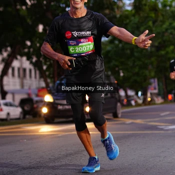 Runner Photo 4073474