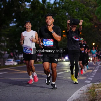 Runner Photo 4073489