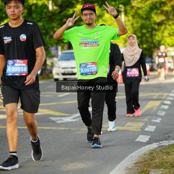 Runner Photo 4073538