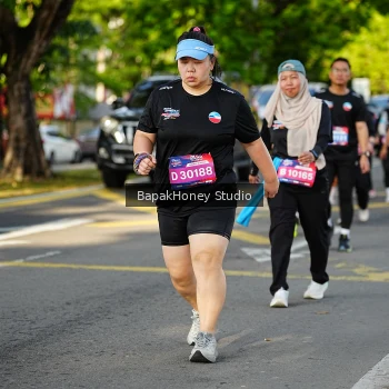 Runner Photo 4073590