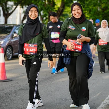 Runner Photo 4073593