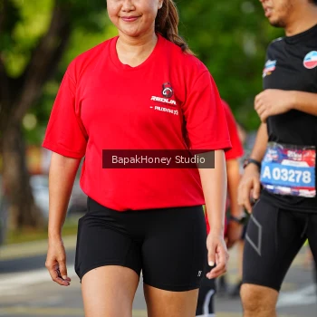 Runner Photo 4073594