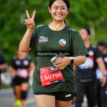 Runner Photo 4073667