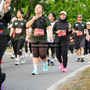 Runner Photo 4073678