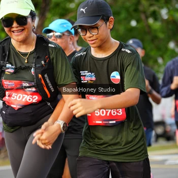 Runner Photo 4073681