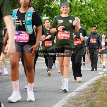 Runner Photo 4073693