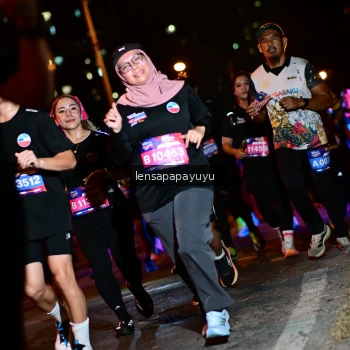 Runner Photo 4073710