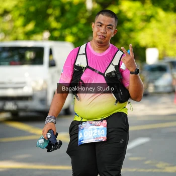 Runner Photo 4073754