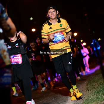 Runner Photo 4073759