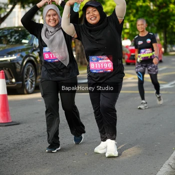 Runner Photo 4073835
