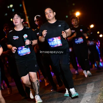 Runner Photo 4073843
