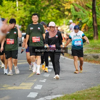 Runner Photo 4073871