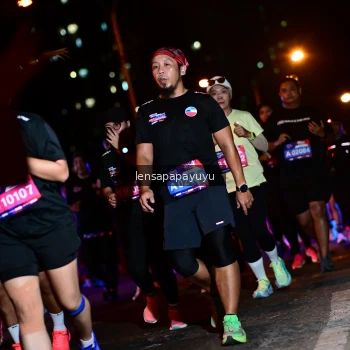 Runner Photo 4073995