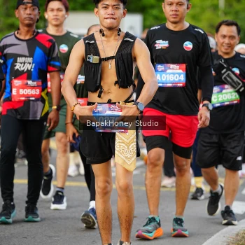 Runner Photo 4074000