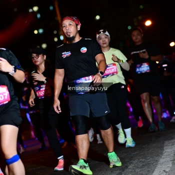 Runner Photo 4074001