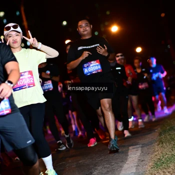 Runner Photo 4074019