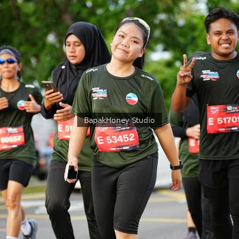 Runner Photo 4074071