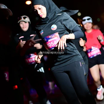 Runner Photo 4074129