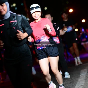 Runner Photo 4074159