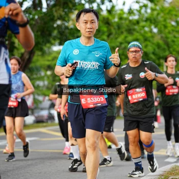 Runner Photo 4074214
