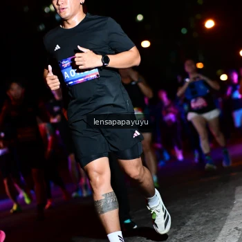 Runner Photo 4074240