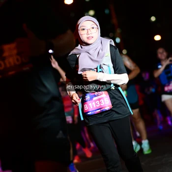Runner Photo 4074259