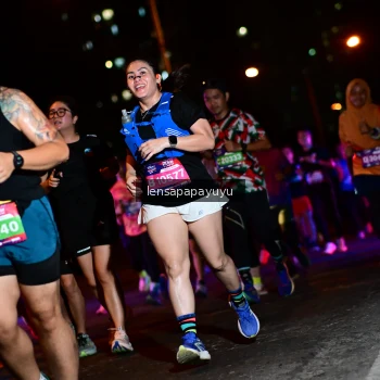 Runner Photo 4074372