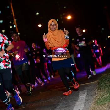 Runner Photo 4074435