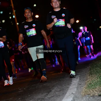 Runner Photo 4074524