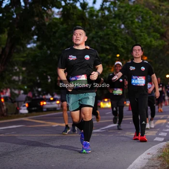 Runner Photo 4074556
