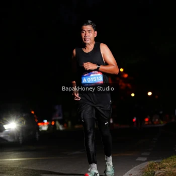 Runner Photo 4074584